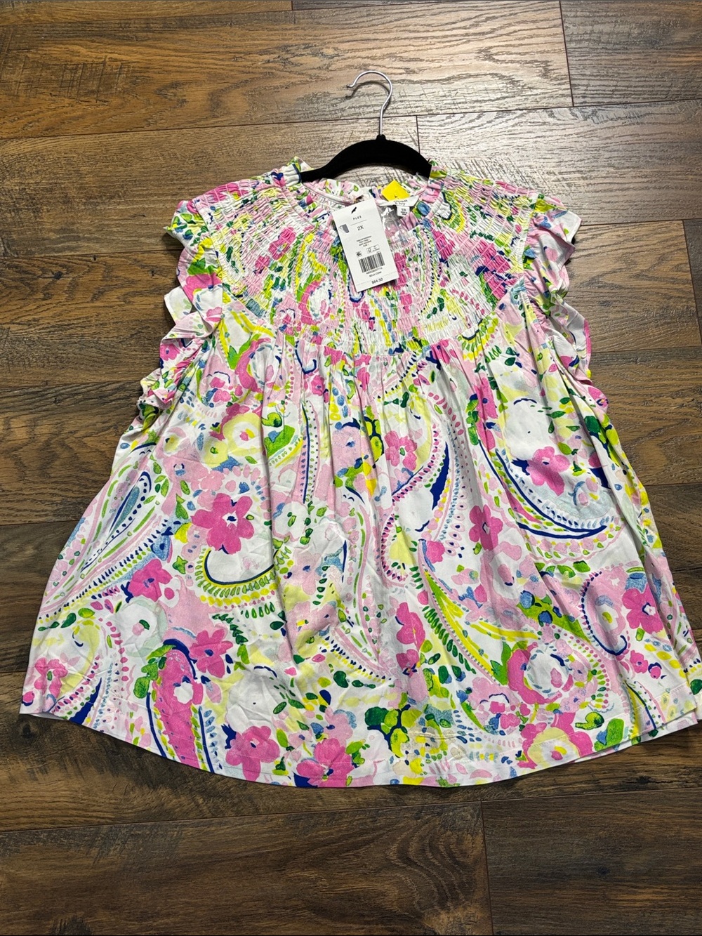 crown & ivy Pink Multicolor Floral Paisley Smocked Flutter Top
